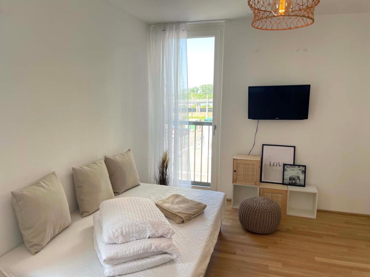 Urban Oasis: Stylische Wohnung 비엔나 외부 사진